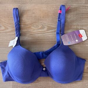 Hanes Women's Blue Underwire Bra